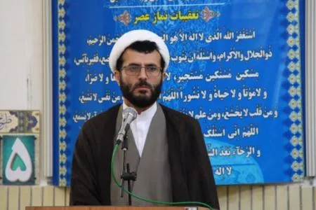 بندگی در ماه رمضان در پرتو قرآن و عمل صالح است