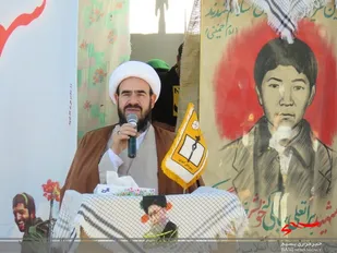 برگزاری یادواره آبروی محله در درگز