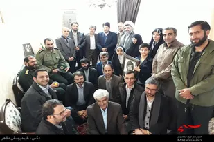 دیدار بسیجیان و جوانان رضوی همدان با خانواده&zwnj; شهید &laquo;شرفخانی&raquo;