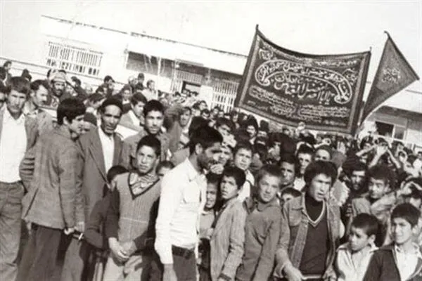گفتگوی بسیج با یکی از شاهدان عینی حماسه ۵ آبان ۱۳۵۷ در کبودراهنگ