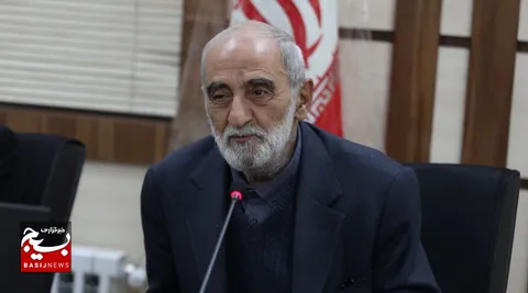 درگیری با نظام استکبار زمانی تمام می‌شود که از «اسلام ناب» دست بکشیم