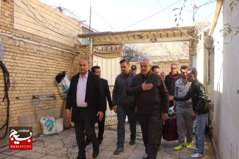 گزارش تصویری|دیدار مدیرکل، معاونان و کارشناسان اداره کل ورزش و جوانان استان و شهرستان فارسان از خانواده شهید ورزشکار