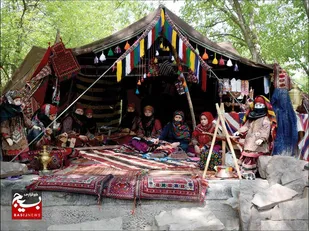 ابریشم بافی، نواربافی و گلیم بافی "کلات" چشم انتظار ثبت ملی/خراسان رضوی دارنده 22 برند ملی صنایع دستی + عکس