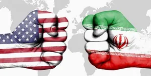 استکبار جهانی از سخنان آتشین رهبری و خون شهدا هراس دارد