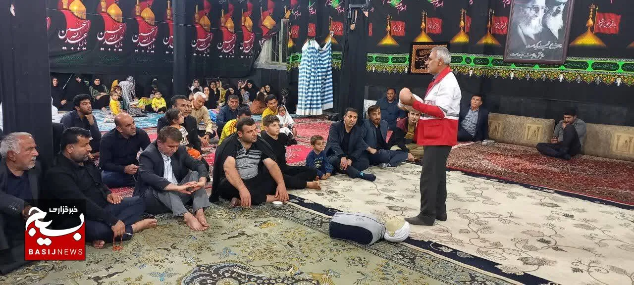 همزمان با شب قدر، کلاس های آموزشی کمک های اولیه در مساجد باغملک برگزار شد