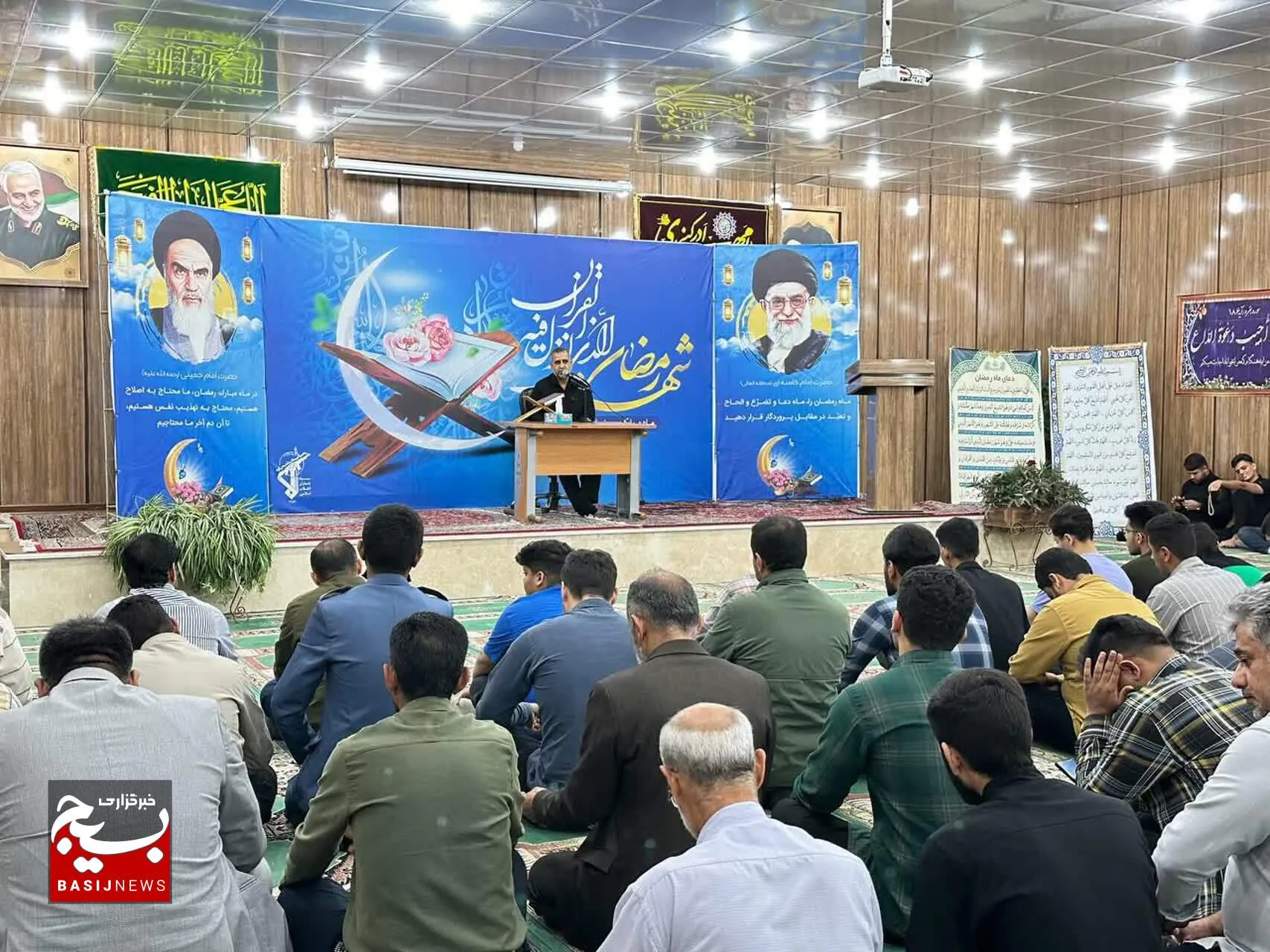 گردهمایی رزمندگان گردان ایثار و برپایی ضیافت افطار بسیجیان