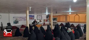 کارآفرینی در کانون مسجد کوثر شهر ایلام با تکیه بر هنرهای سنتی/از بافت فرش تا خیاطی به دستان توانمند اهل مسجد