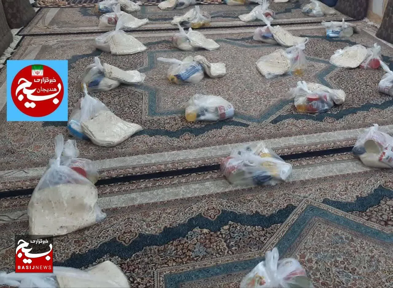 توزیع بسته های معیشتی ماه رمضان در میان نیازمندان هندیجان