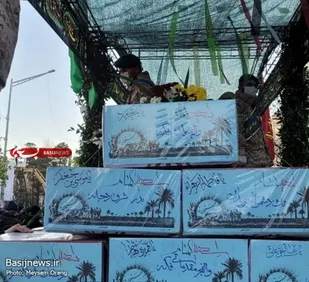 مراسم تشییع پیکر ۱۵۰ شهید گمنام از دانشگاه تهران