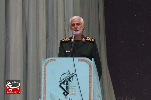 استاد مطهری در جهاد تبیین نابغه و بی‌نظیر بود/ باید با جهاد ترکیبی برای مقابله با جنگ ترکیبی دشمن ورود کنیم