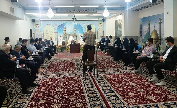 نشست مشترک شورای توسعه فرهنگ قرآنی با شورای مشورتی جوانان شهرستان ری