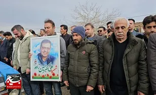 تشییع شهید مدافع وطن در روستای جابوز خلیل‌آباد