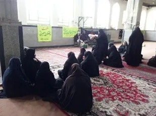 نشست بصیرتی روشنگری حوزه نرجس خاتون ناحیه مرکزی یزد