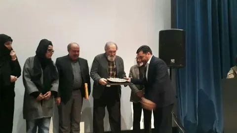 حضور مسئول سازمان بسیج هنرمندان زنجان در آیین افتتاحیه جشنواره فیلم فجر زنجان