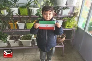 برگزاری پویش &laquo;پرچم افتخار&raquo; به همت حوزه دانش آموزی شهرستان درگزین