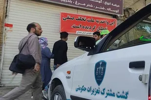 پلمب و نصب پرده قصابی متقلب در همدان