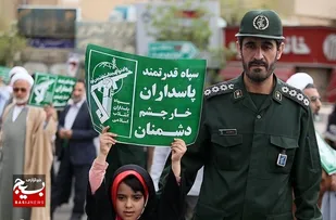 مردم با حمایت از سپاه توطئه دشمن را خنثی می&zwnj;کنند