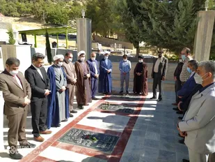 برگزاری آئین غبارروبی گلزار شهدای بقعه متبرکه امامزاده حسن( ع) یاسوج