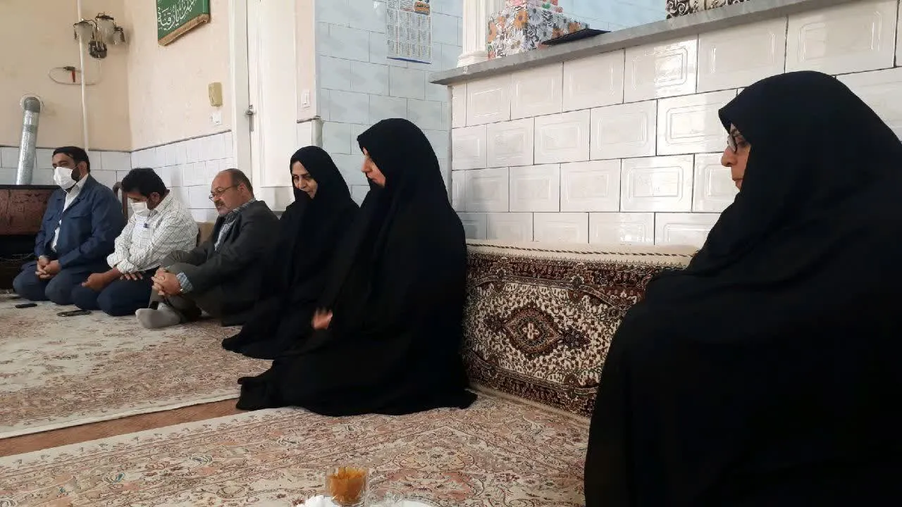 دیدارخانواده شهید مدافع حرم سردار شهیدمصطفی زاهدی
