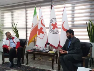 نشست دکترحسن پور با دبیر کل هلال احمر جمهوری اسلامی ایران