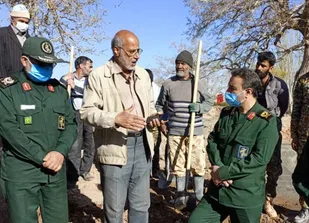 ۳ هزار و ۵۰۰ گروه&zwnj; جهادی نوروز امسال در کشور فعال شدند / بازدید سردار زهرایی از قرارگاه ملی جهادی حضرت یونس (ع) در شهرستان مرزی زیرکوه استان خراسان جنوبی