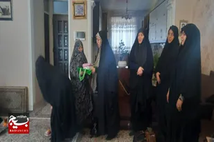 دیدار بسیجیان همدان با خانواده شهید &laquo;دارابی&raquo;