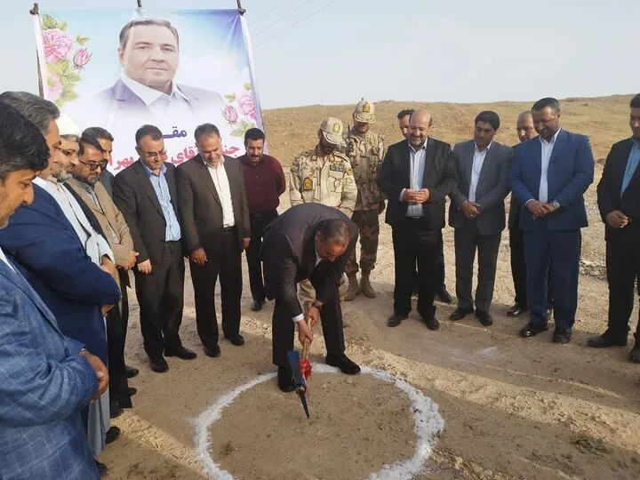 پروژه راه دسترسی بازارچه هلاله شمالی با اعتبار ۲۱ میلیارد‌تومان کلنگ زنی شد