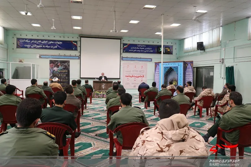 افول و شکست آمریکا روز به روز نمایان تر می شود