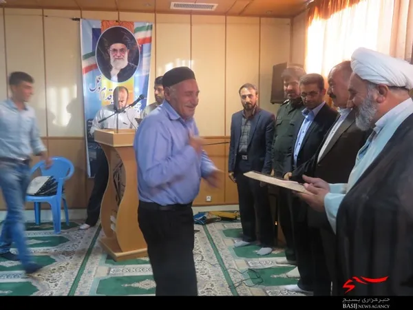 تجلیل از دست اندرکاران بازسازی واقعه غدیر در بروجن