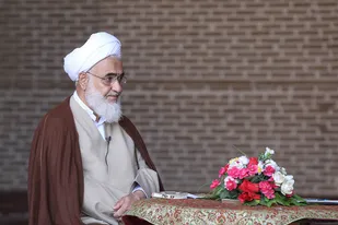 آنچه حضرت علی&zwnj;اکبر(ع) را به تعالی رساند، روح جوانمردی بود/ مدیران و مسئولان همه محتاج صداقت و جوانمردی هستیم/ از آحاد جامعه برای رعایت اصول بهداشتی در ایام محرم قدردانی می&zwnj;کنیم.