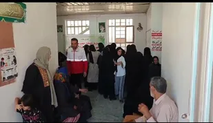 روستای ریکا زیر چتر سلامت جهادگران فاطمی ۶ / ویزیت رایگان ۱۲۰ نفر از اهالی کوهدشت