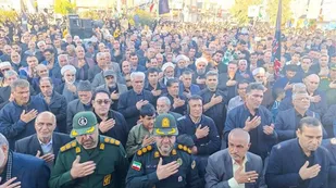 شجاعت امام خامنه&zwnj;ای در شهادت در دفتر کار؛ ادای حق رهبر مظلوم وظیفه امروز است