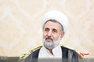 حکام عربستان باید سر عقل بیایند و حقوق ملت ایران و شأن و احترام زائرین و حجاج ایرانی را حفظ کنند