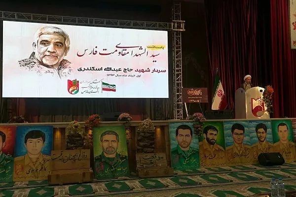 جهاد تبیین با سخنرانی و گفت‌وگو به نتیجه نمی‌رسد/ تواضع، صفت مومنین آخرالزمانی است