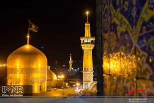ورود خادمان و حاملان پرچم متبرک آستان مقدس رضوی به کوثر