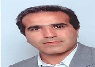 مسئولان با معضل فساد اداری مقابله کنند