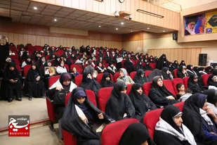 بانوان قلب تپنده انقلاب اسلامی
