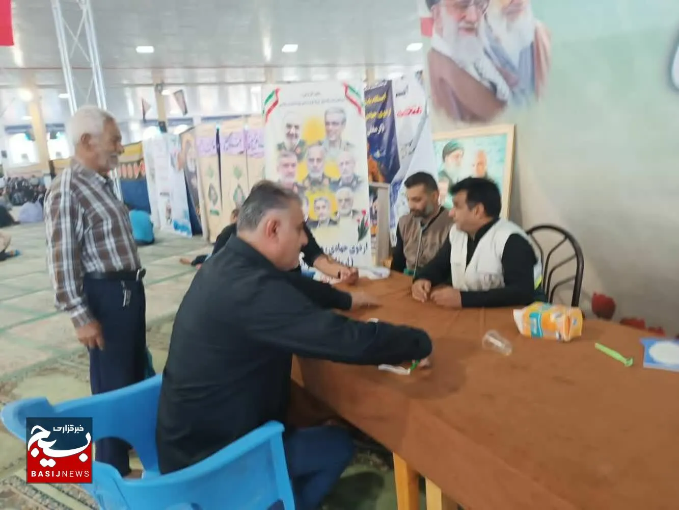 ارائه خدمات رایگان سلامت در اجتماع عاشوراییان