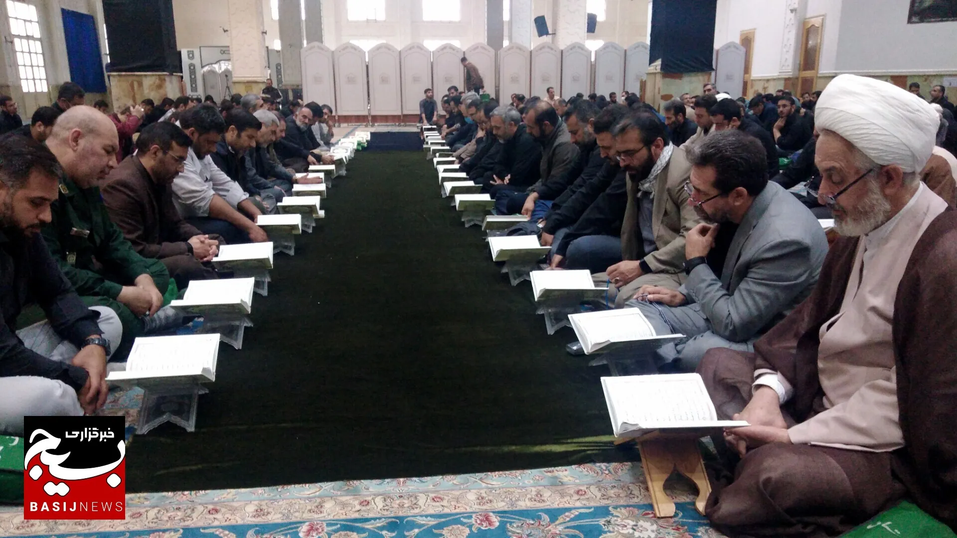 کلاس‌های قرآنی محفل انس با قرآن کریم در حرم مطهر حضرت شیخ صدوق برگزار شد