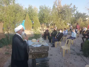 دفاع مقدس درس وحدت، اخلاص و ایثار را به همراه دارد