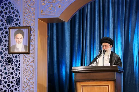 فیلم/ معنی آتش به اختیار