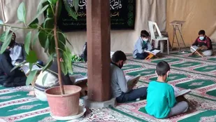 جلسه قرآنی جوانه های صالحین در پایگاه بسیج محمد رسول الله(ص)