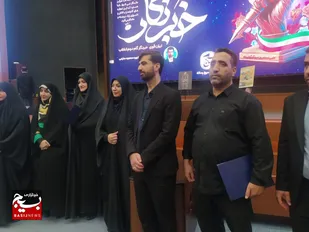 تجلیل از رئیس سازمان بسیج رسانه استان قم در همایش روز خبرنگار