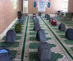اهدای ۶۰۰ بسته نوشت افزار به خانواده زندانیان نیازمند کهگیلویه وبویراحمد