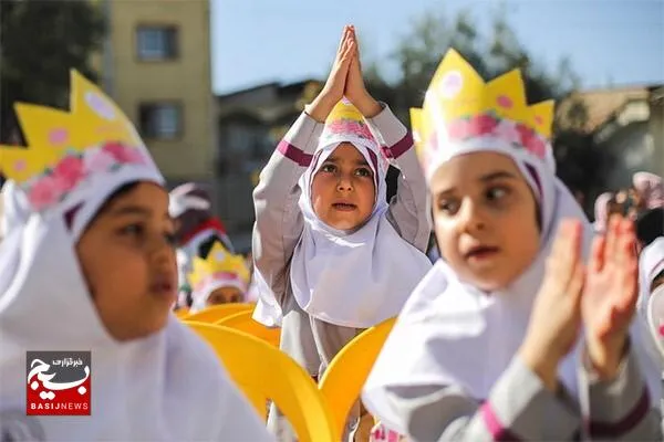 در روز اول مهر چگونه از کودکان جدا شویم/ توصیه‌های روانشناسی به والدین