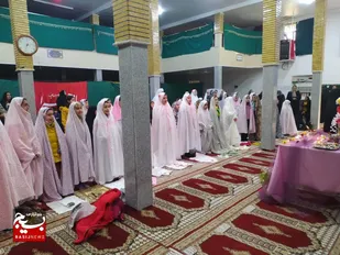 برگزاری مراسم جشن تکلیف دختران نُه سال در شهرستان نظرآباد