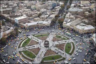 پروژه پیاده&zwnj;راه خیابان اکباتان و میدان امام(ره) همدان پیشرفت خوبی دارد