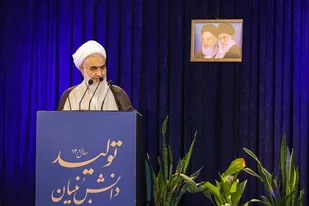 جوانی جمعیت، اولویت مهم استان باشد/ &laquo;ولایت&zwnj;مداری&raquo;، &laquo;حق&zwnj;طلبی&raquo; و &laquo;ظلم&zwnj;ستیزی&raquo; درس&zwnj;های مهم مکتب عاشورا