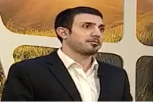 ارتش شاهنشاهی برای حفظ آبرو اعلام بی&zwnj;طرفی کرد/ ارتش به دنبال بمباران هوایی انقلابیون بود