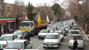 حرکت کاروان شادی انقلاب در شاهرود به روایت تصویر
